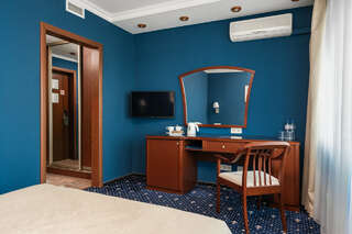 Гостиница Александровский сад Нижний Новгород Стандартный номер с кроватью размера «king-size»-2